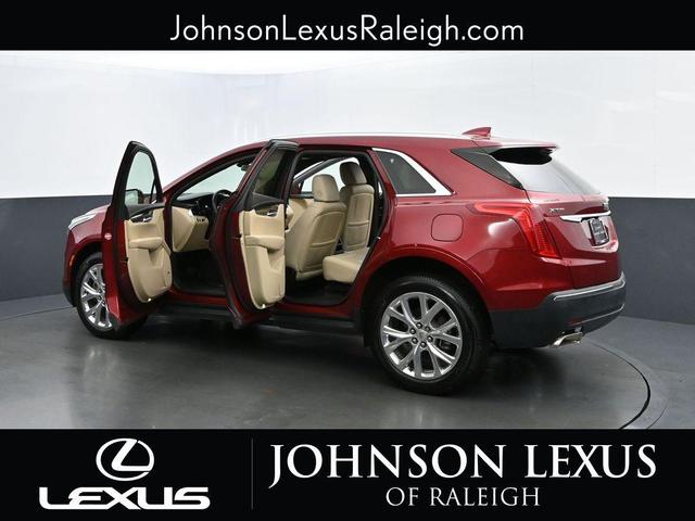 Photo of 2019 Red Horizon Tintcoat Cadillac XT5