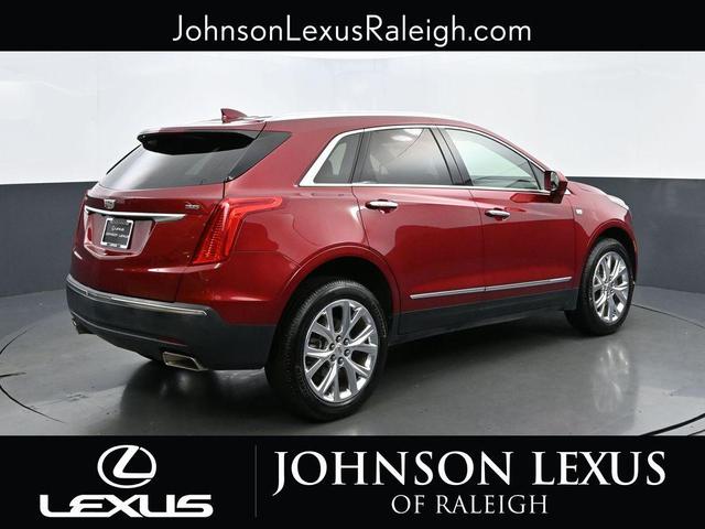 Photo of 2019 Red Horizon Tintcoat Cadillac XT5