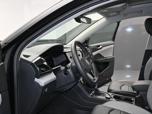 Photo of 2023 Deep Black Volkswagen Taos