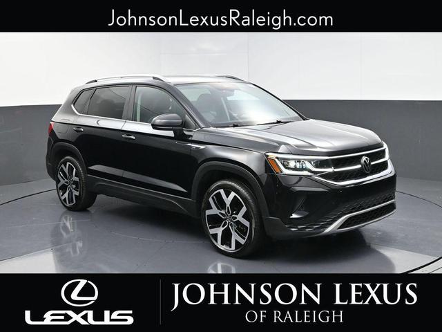 Photo of 2023 Deep Black Volkswagen Taos