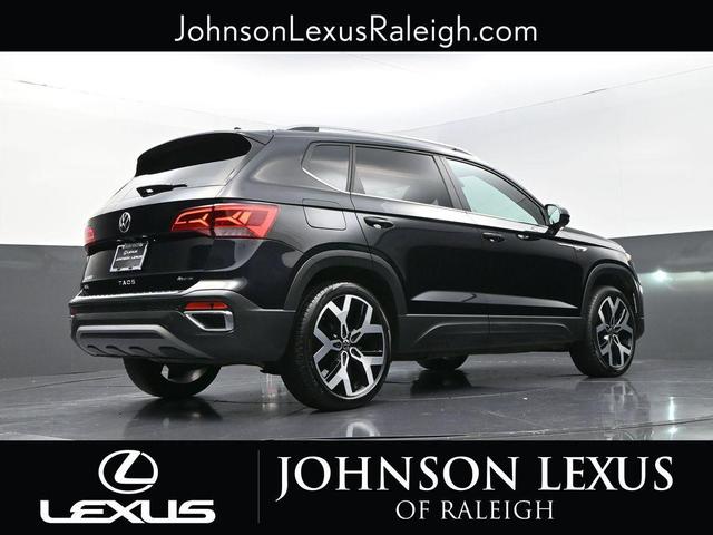 Photo of 2023 Deep Black Volkswagen Taos