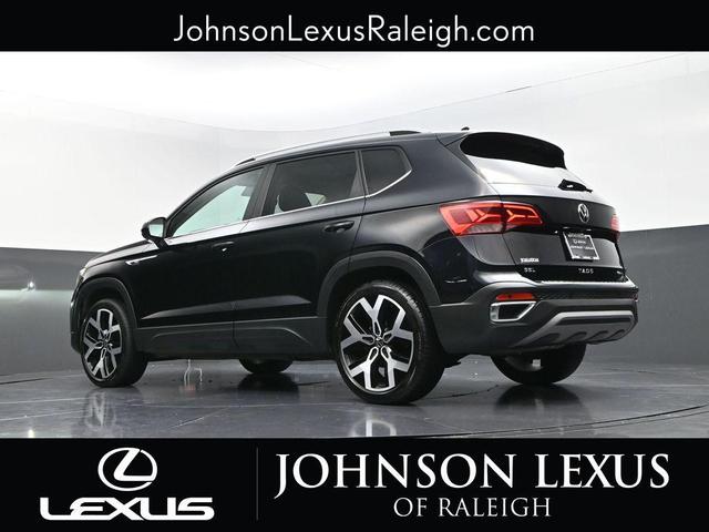 Photo of 2023 Deep Black Volkswagen Taos