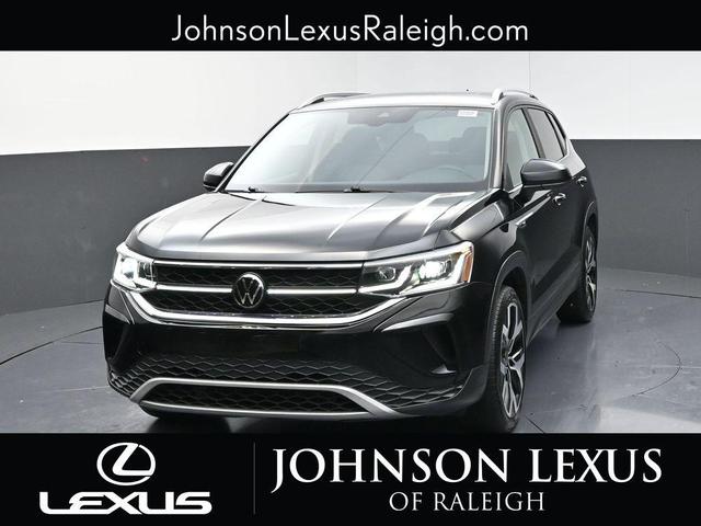 Photo of 2023 Deep Black Volkswagen Taos