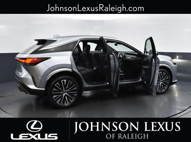 Photo of 2023 Iridium Lexus RX 350