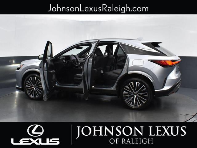 Photo of 2023 Iridium Lexus RX 350