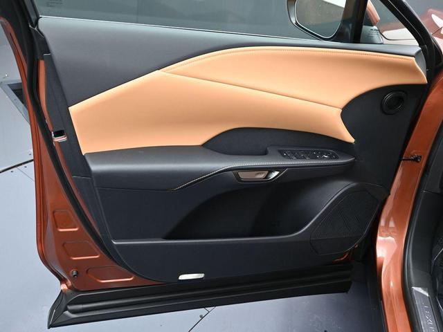 Photo of 2025 Copper Crest Lexus RX 350