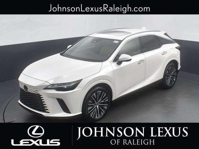 Photo of 2023 Eminent White Pearl Lexus RX 350