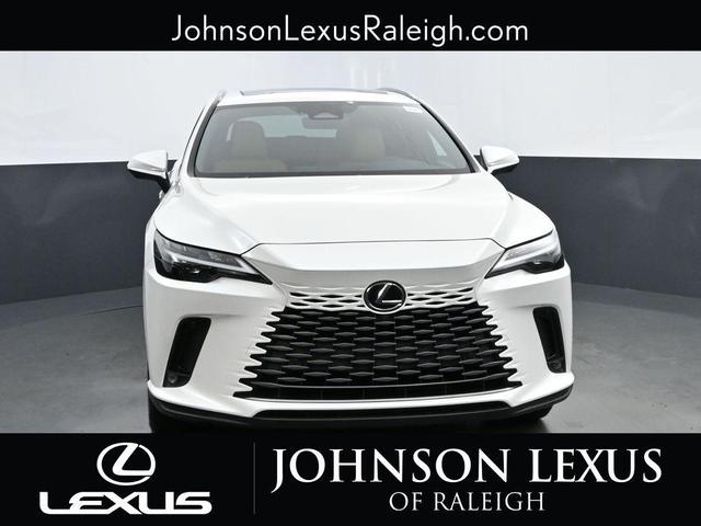 Photo of 2023 Eminent White Pearl Lexus RX 350