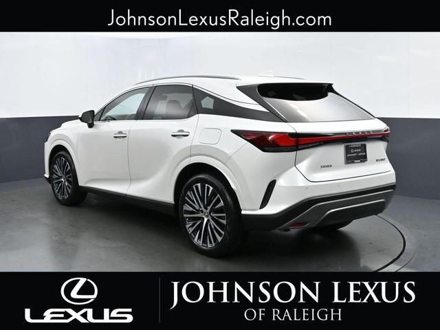 Photo of 2023 Eminent White Pearl Lexus RX 350
