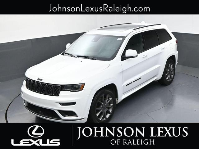 Photo of 2021 Bright White Clearcoat Jeep Grand Cherokee