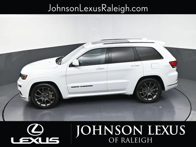 Photo of 2021 Bright White Clearcoat Jeep Grand Cherokee