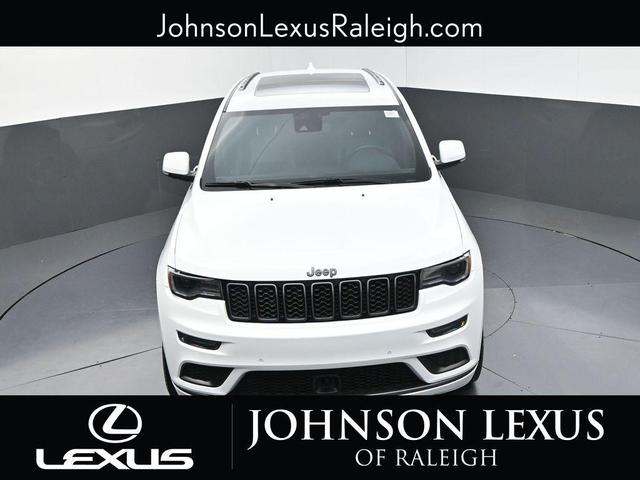Photo of 2021 Bright White Clearcoat Jeep Grand Cherokee