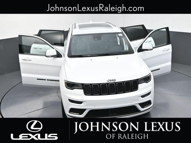Photo of 2021 Bright White Clearcoat Jeep Grand Cherokee