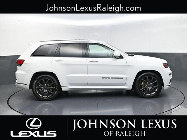Photo of 2021 Bright White Clearcoat Jeep Grand Cherokee
