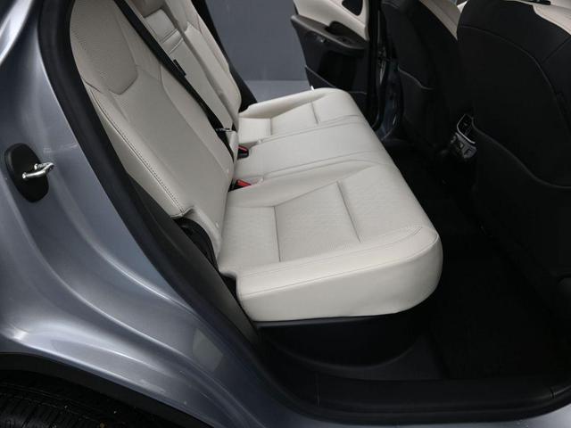 Photo of 2023 Iridium Lexus RX 350