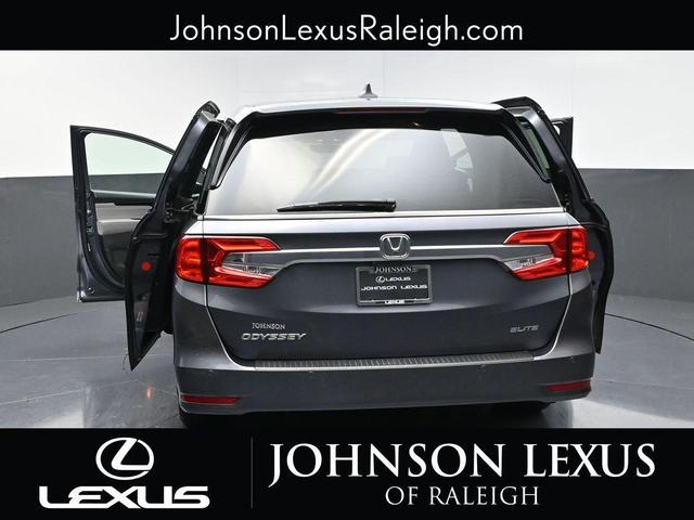 Photo of 2018 Modern Steel Metallic Honda Odyssey