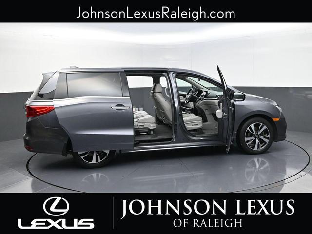 Photo of 2018 Modern Steel Metallic Honda Odyssey