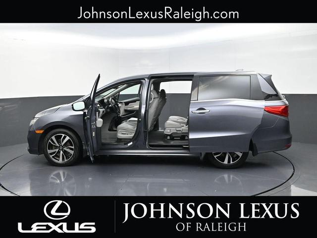 Photo of 2018 Modern Steel Metallic Honda Odyssey