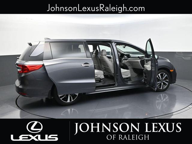 Photo of 2018 Modern Steel Metallic Honda Odyssey