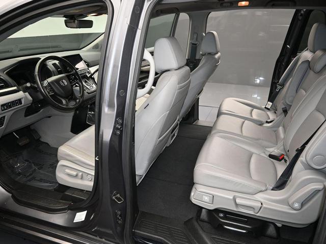Photo of 2018 Modern Steel Metallic Honda Odyssey