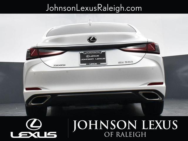 Photo of 2021 Eminent White Pearl Lexus ES 350