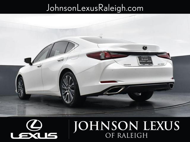 Photo of 2021 Eminent White Pearl Lexus ES 350