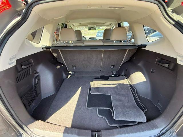 Photo of 2012 Gray Honda CR-V