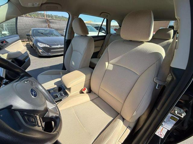 Photo of 2017 Crystal Black Silica Subaru Outback