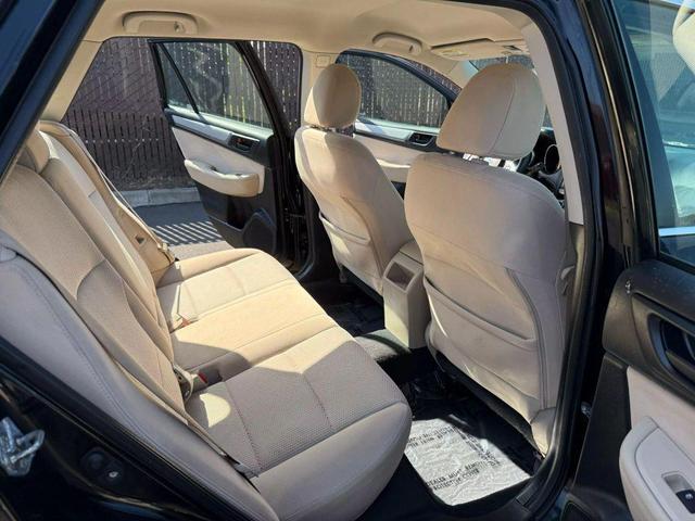 Photo of 2017 Crystal Black Silica Subaru Outback