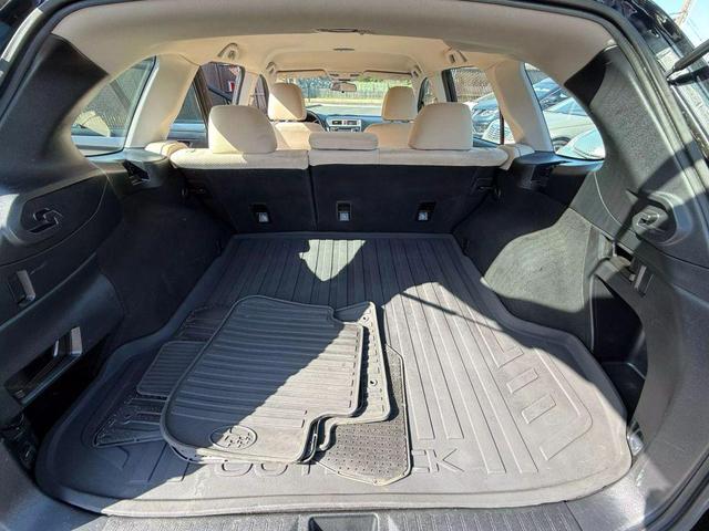 Photo of 2017 Crystal Black Silica Subaru Outback