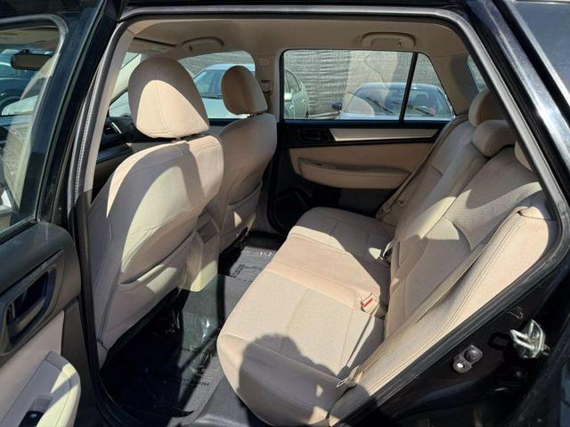 Photo of 2017 Crystal Black Silica Subaru Outback