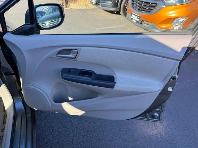 Photo of 2010 Polished Metal Metallic Honda Insight