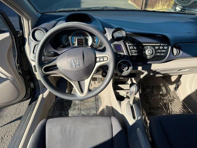 Photo of 2010 Polished Metal Metallic Honda Insight