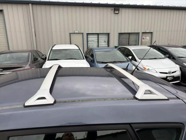 Photo of 2009 Blue Pontiac Vibe