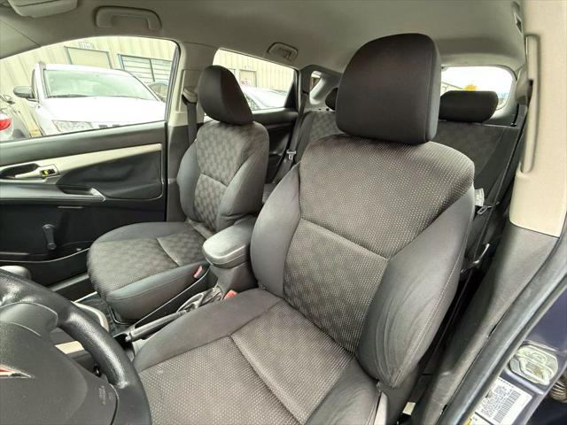 Photo of 2009 Blue Pontiac Vibe