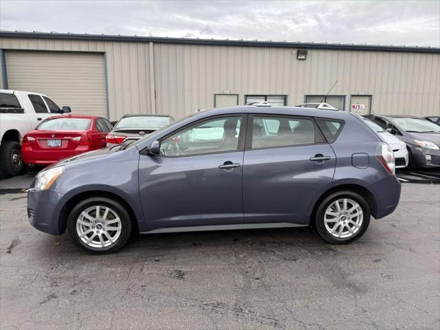 Photo of 2009 Blue Pontiac Vibe