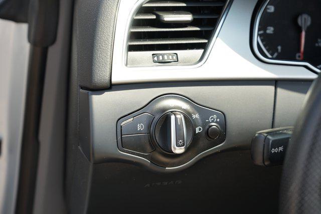 Photo of 2012 Ice Silver Metallic Audi A5