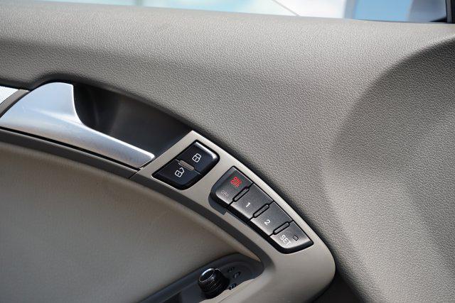 Photo of 2012 Ice Silver Metallic Audi A5