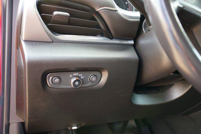 Photo of 2018 Cajun Red Tintcoat Chevrolet Traverse