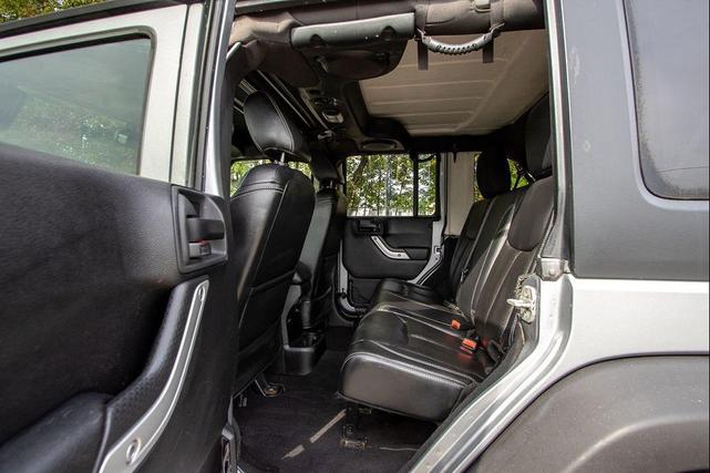Photo of 2013 Billet Metallic Clearcoat Jeep Wrangler Unlimited