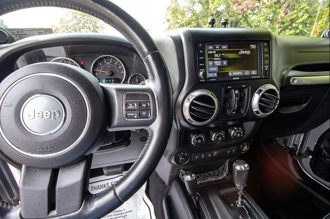 Photo of 2013 Billet Metallic Clearcoat Jeep Wrangler Unlimited