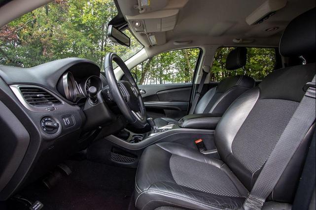 Photo of 2018 Vice White Dodge Journey