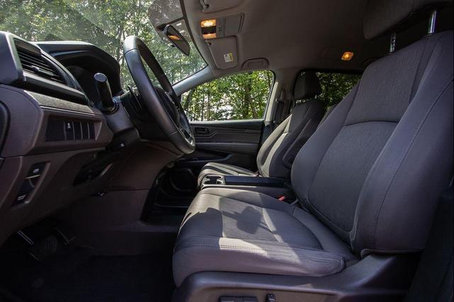 Photo of 2020 Lunar Silver Metallic Honda Odyssey