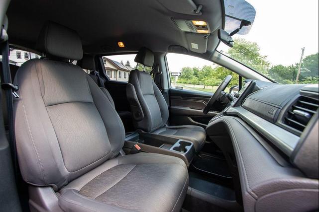Photo of 2020 Lunar Silver Metallic Honda Odyssey