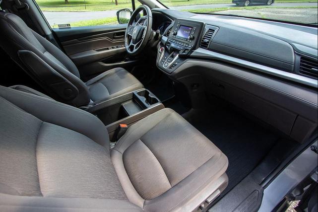 Photo of 2020 Lunar Silver Metallic Honda Odyssey