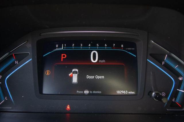 Photo of 2020 Lunar Silver Metallic Honda Odyssey