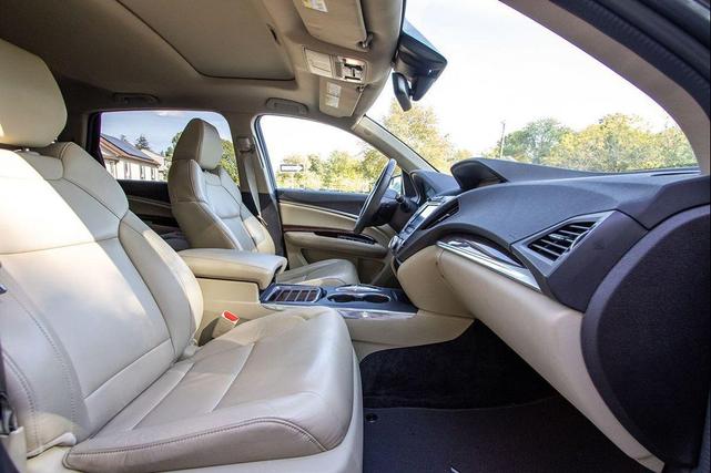 Photo of 2016 Forest Mist Metallic Acura MDX