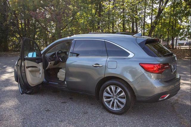 Photo of 2016 Forest Mist Metallic Acura MDX