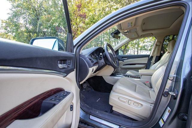 Photo of 2016 Forest Mist Metallic Acura MDX