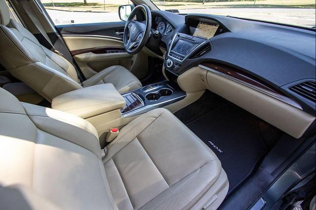Photo of 2016 Forest Mist Metallic Acura MDX
